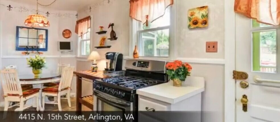 Building Photo - 4415 15th St N