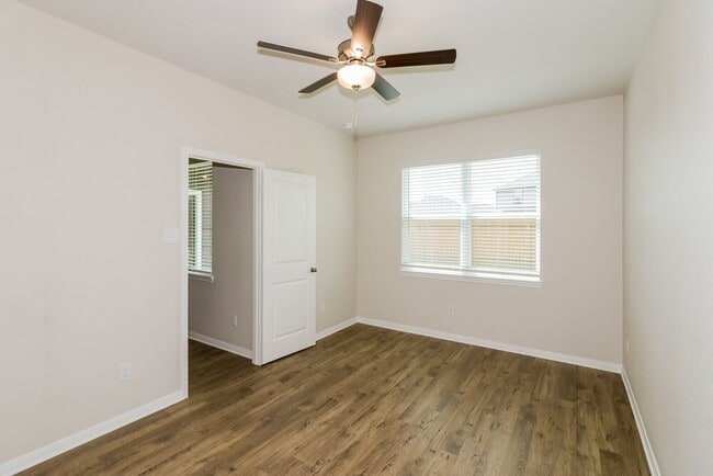 Building Photo - 7618 Tipton Meadow Way
