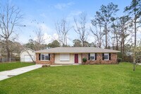 Building Photo - 3 Dogwood Cir