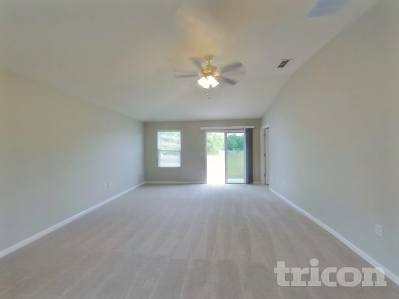 Building Photo - 2858 Buck Creek Pl