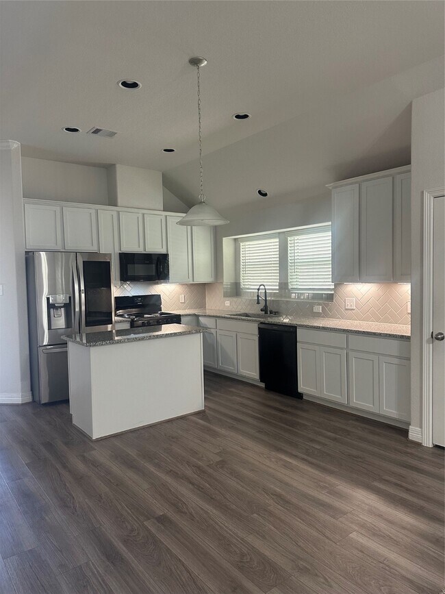 Building Photo - 5299 Cascade Ct