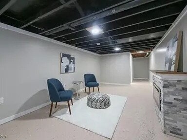 Building Photo - This stunning three-bedroom, two full-bath home was fully remodeled in 2024 and is move-in ready