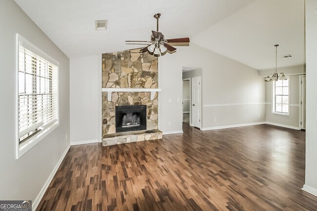 Building Photo - 3691 Quail Hollow Trail
