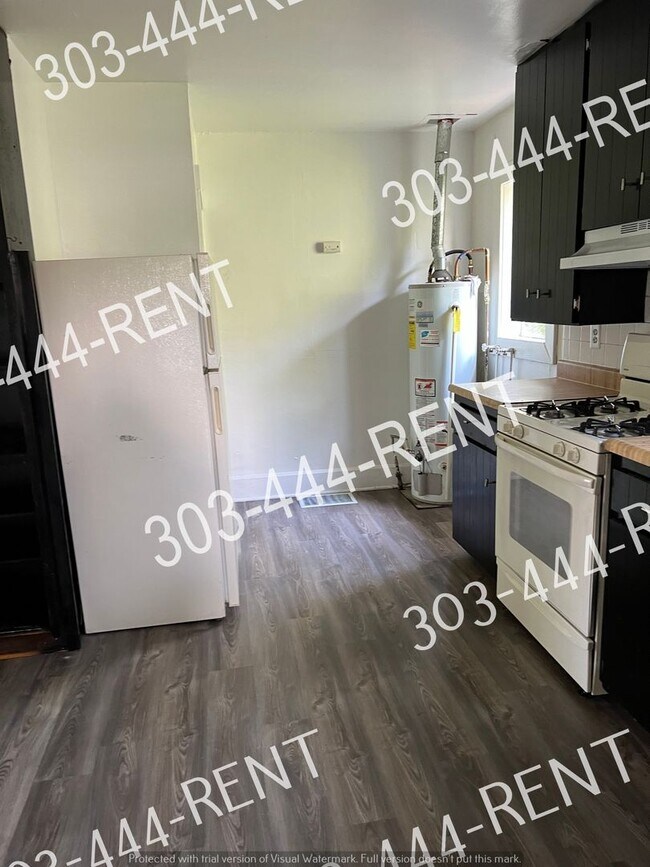 Building Photo - 3-Bed Ranch Home Minutes from Downtown Denver