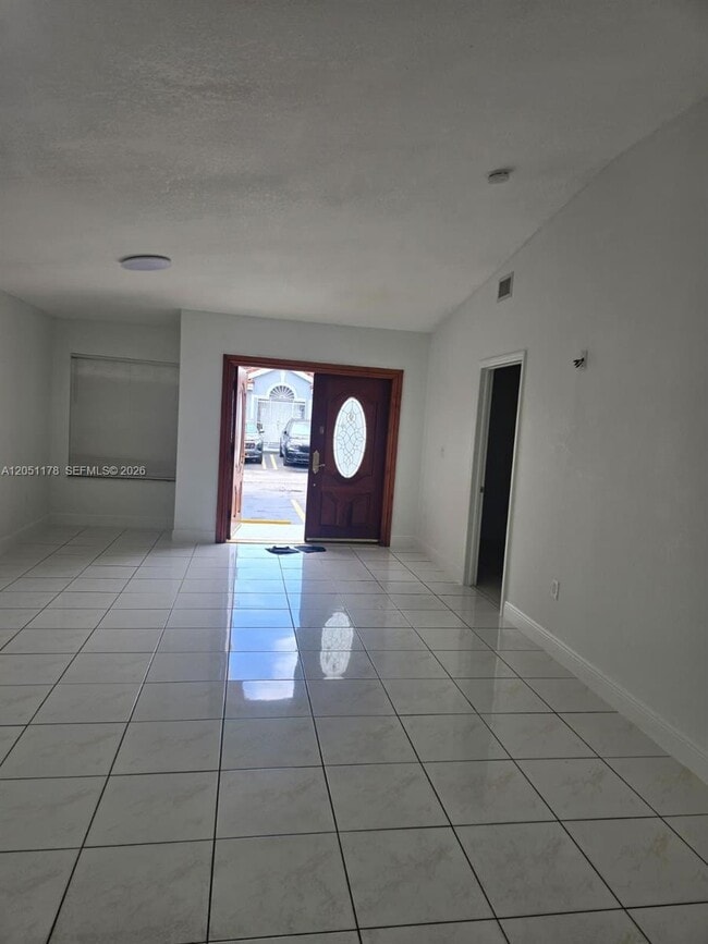 Building Photo - 9069 NW 121st Terrace