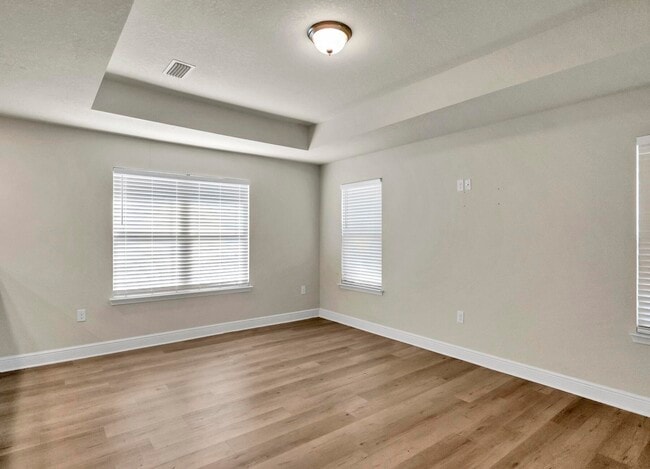 Building Photo - 3639 Ranch Dr