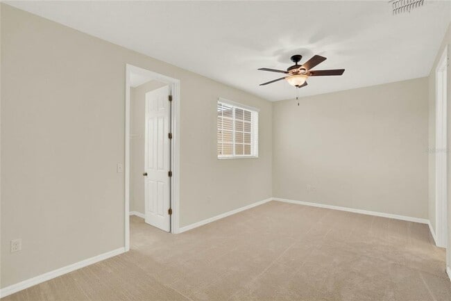 Building Photo - 1994 Silverweed Way