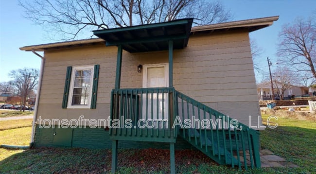 Building Photo - 149 Wilson Dr