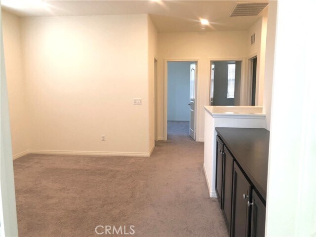 Building Photo - 40448 Calle Real