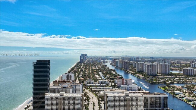 Building Photo - 1920 S Ocean Dr