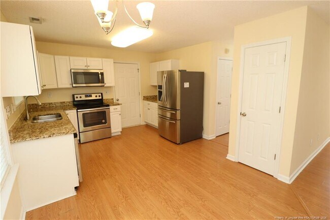 Building Photo - 1103 Haventree Rd