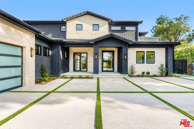 Building Photo - 5625 Penland Rd