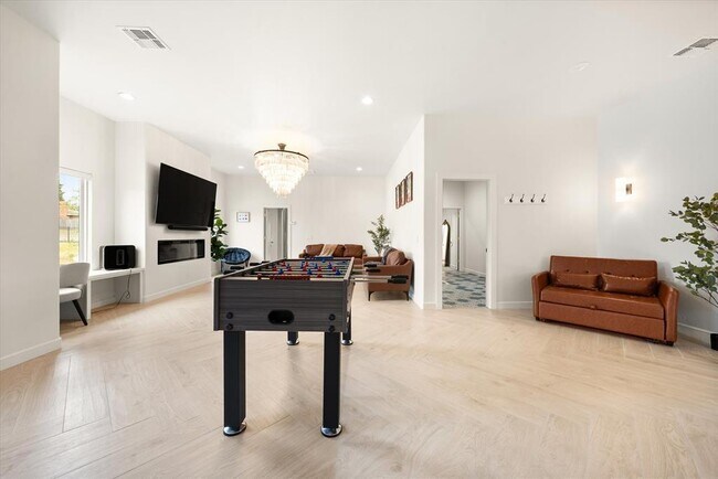 Building Photo - 1304 Katelyn Ct