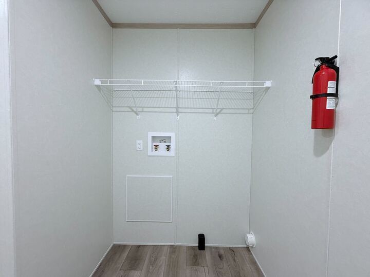 Building Photo - 29680 Jamestown Dr