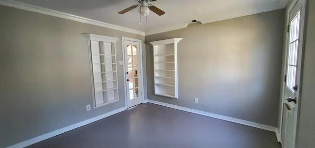 Building Photo - 8619 Groveland Dr