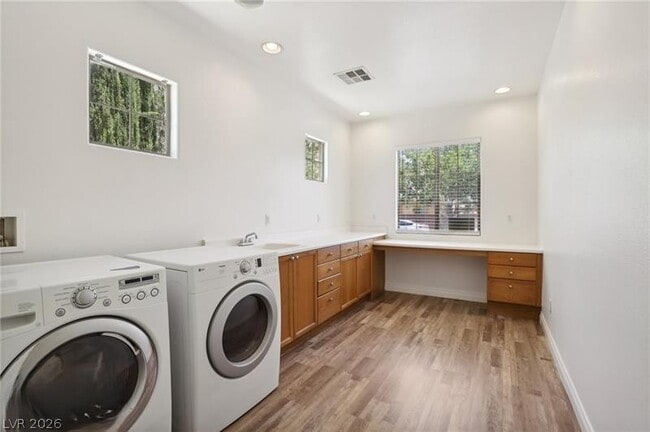 Building Photo - 5433 Overlook Valley St