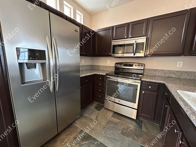 Building Photo - 3279 Atrium Point