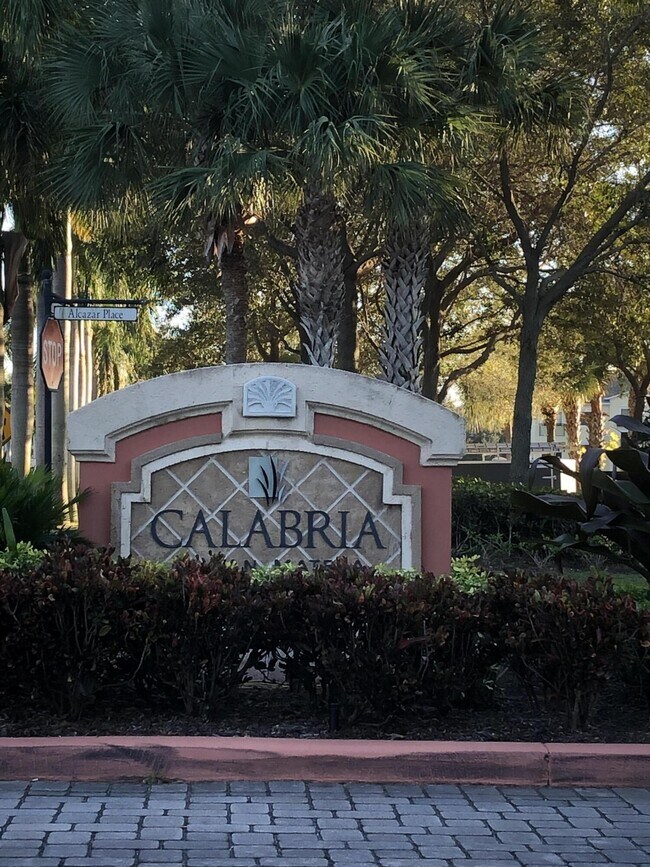 Building Photo - 3023 Alcazar Pl