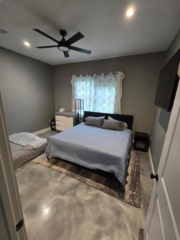 Building Photo - 724 Ramsey Ave