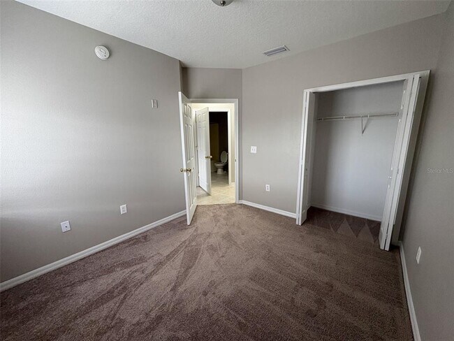 Building Photo - 9529 Newdale Way