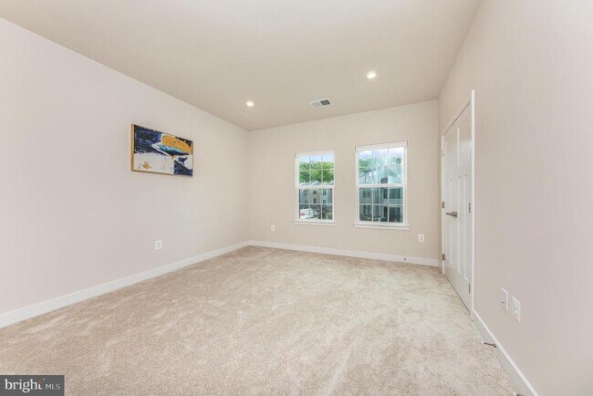 Building Photo - 1210 Rampart Dr