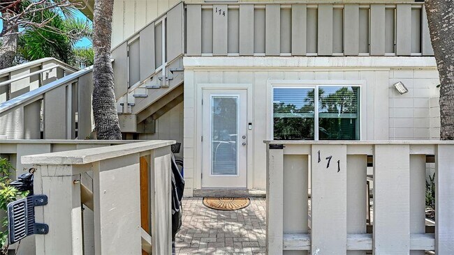 Building Photo - 6750 Gulf of Mexico Dr