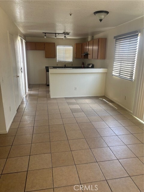 Building Photo - 13685 Ocotillo Rd