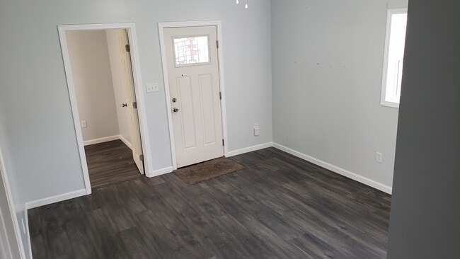 Front Entry/ Living Room - 2391 Lumber Ave