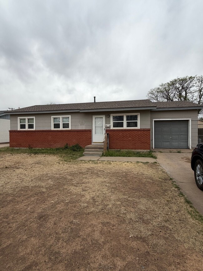 Building Photo - 5110 S Crockett St