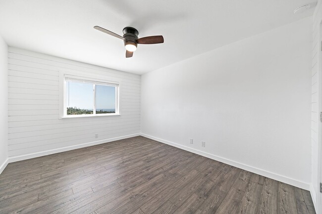 Building Photo - Ocean View Home
