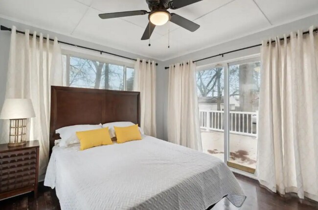 Building Photo - 1809 Rivard Rd