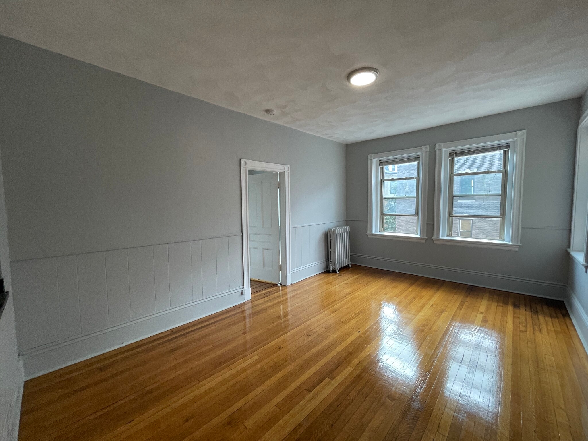 Building Photo - 11 Park