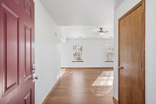 Building Photo - 5104 Sandstone Dr