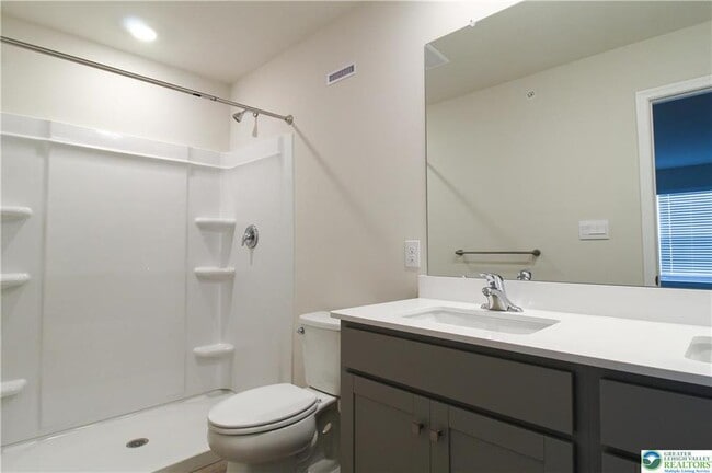 Building Photo - 1188 Susan Cir