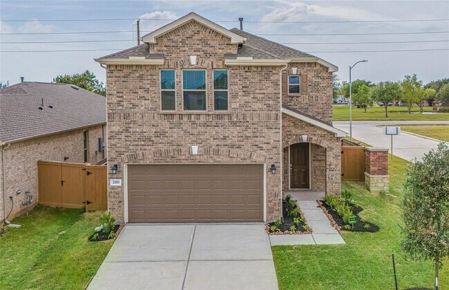 Building Photo - 2800 Cordova Hl Dr