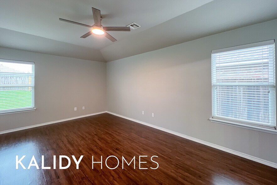 Building Photo - 2901 Cider Mill Ln