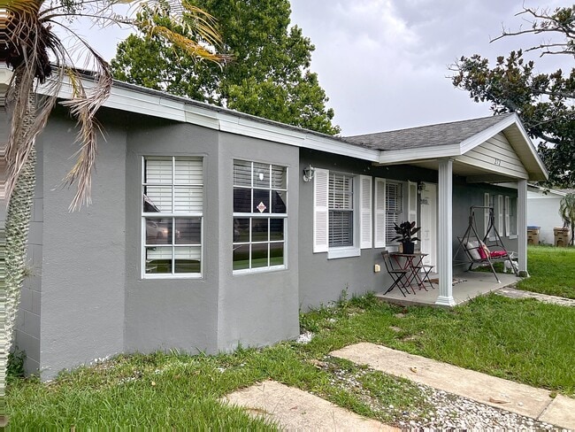 Building Photo - 272 Florida Pkwy