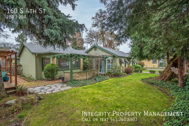 Building Photo - 160 S 4th St