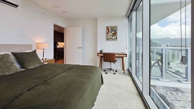 Building Photo - 1500 Rycroft St