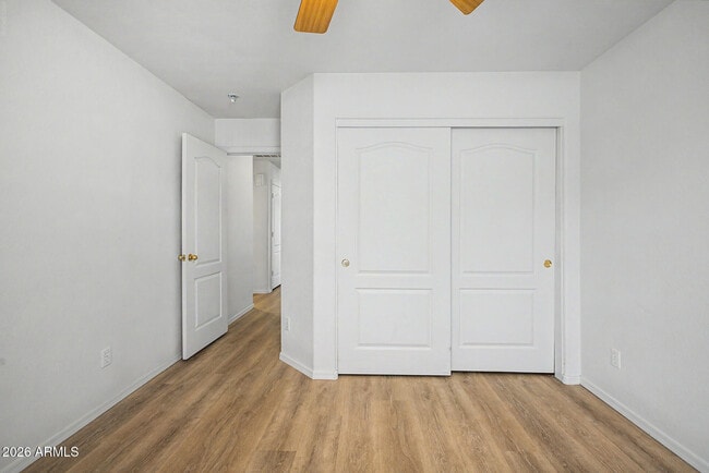 Building Photo - 15665 W Carmen Dr