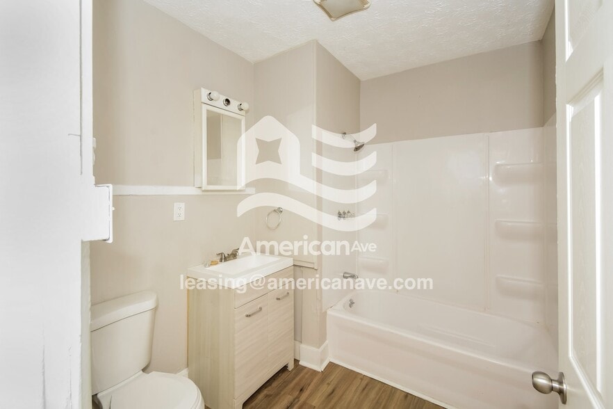 Building Photo - 424 N Grant Ave