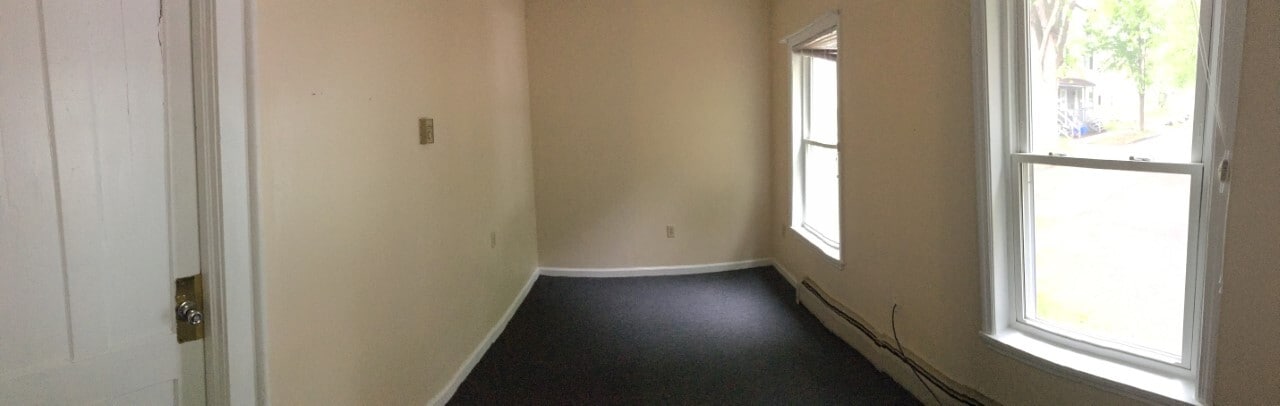 Rear bdrm - 21 Loomis St