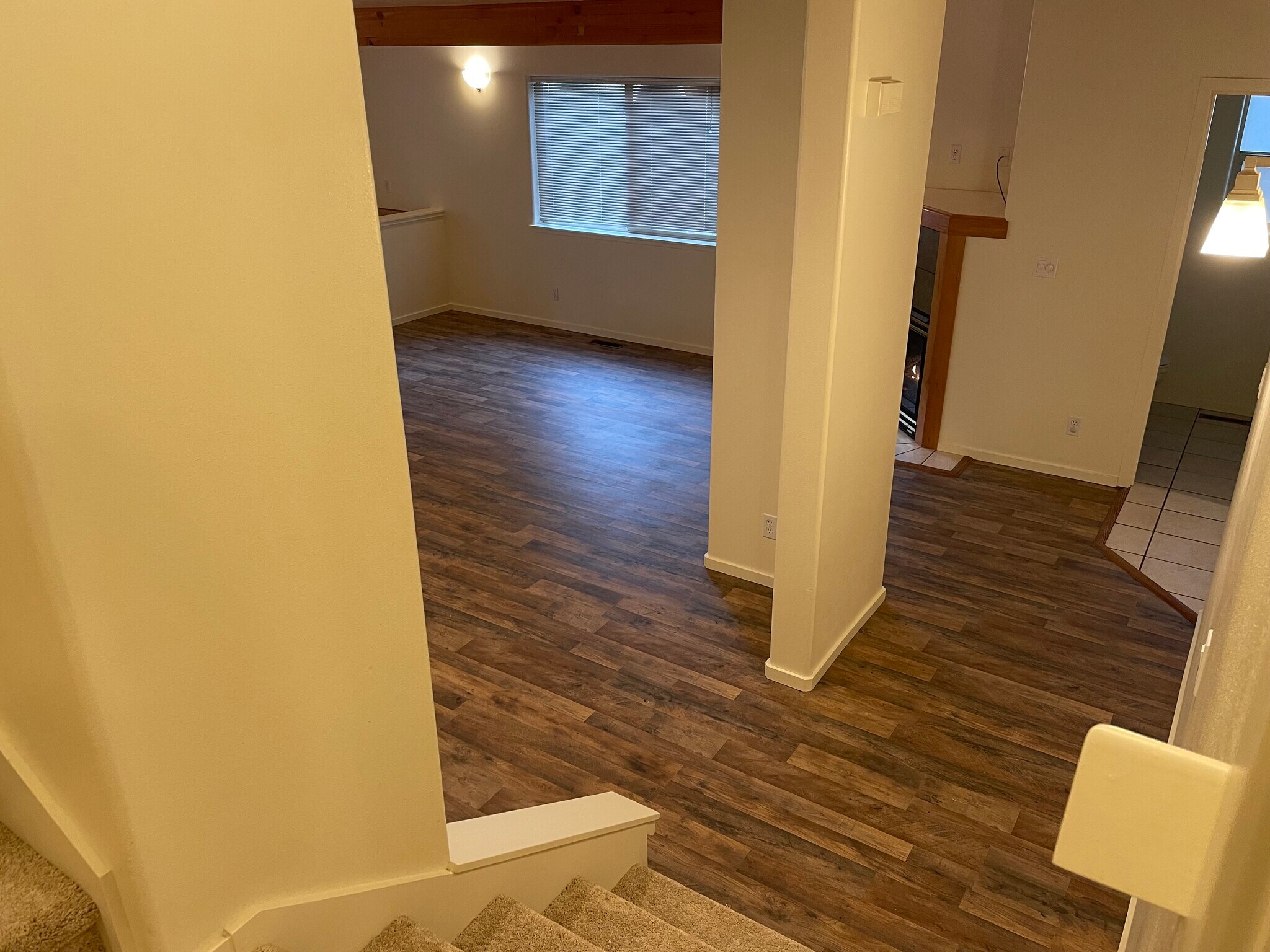 Building Photo - 1755 NE Lotus Dr