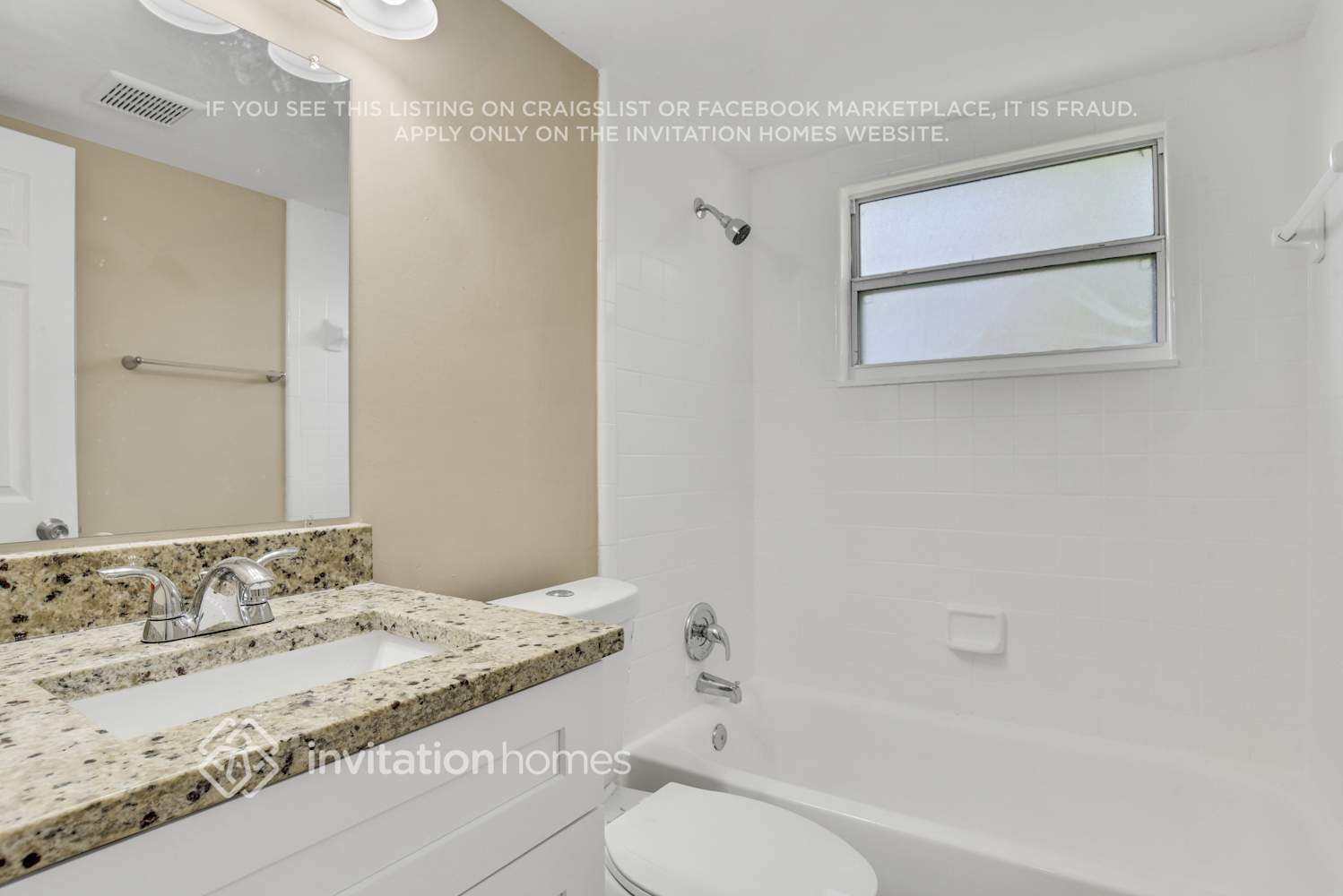 Building Photo - 1557 Nottingham Dr