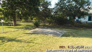 Building Photo - 2603 Lombrano St