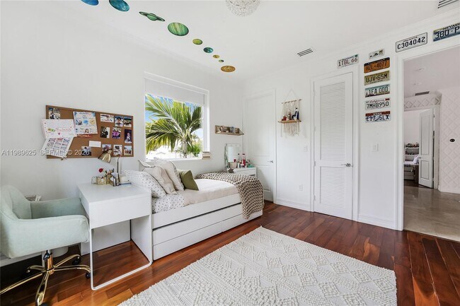 Building Photo - 1898 S Miami Ave