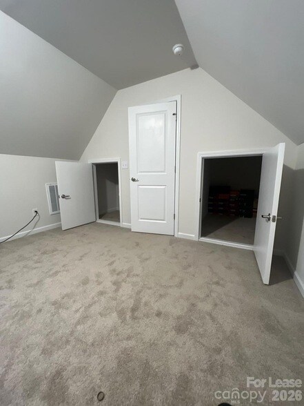 Building Photo - 144 Spring Forest Dr