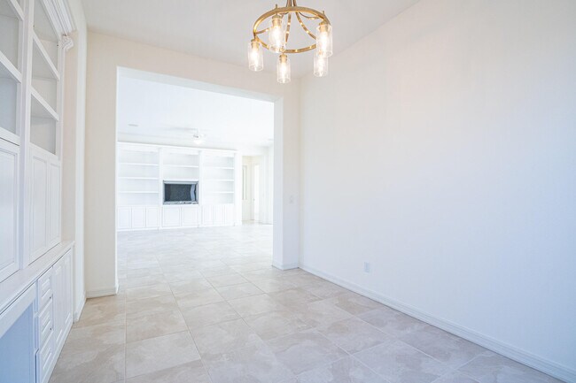 Building Photo - 81799 Prism Dr