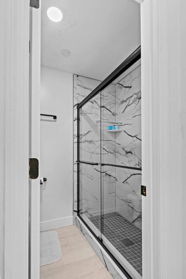 Building Photo - 1844 NW 42nd Ave