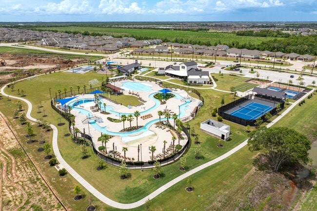 Building Photo - 1301 Scarlet Mountain Dr